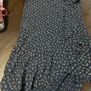 Madewell Navy Floral Midi Skirt